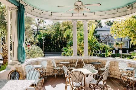 Готель Deluxe King - Curry Mansion With Pool! Кі-Вест Екстер'єр фото
